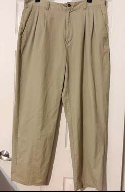 Resolute Bay Pleated Chino Pants Size 40x32 Khaki Tan